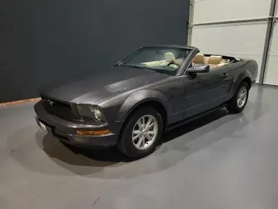 Gebraucht Ford Mustang 212 PS (155 kW) 2007 Grau Cabrio