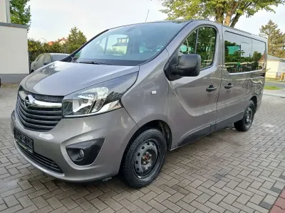 Gebraucht Opel Vivaro 125 PS (91 kW) 2018 Grau Van / Kleinbus