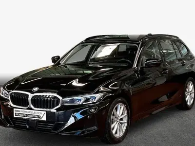 Gebraucht BMW 320 Sport Line 190 PS (139 kW) 2023 Schwarz Kombi