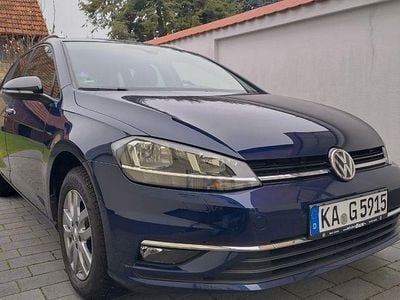 Blau Gebraucht 2019 VW Golf VII IQ Drive Kombi | 15.000 € (Fairer Preis)