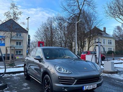 Gebraucht Porsche Cayenne 245 PS (180 kW) 2013 Grau SUV