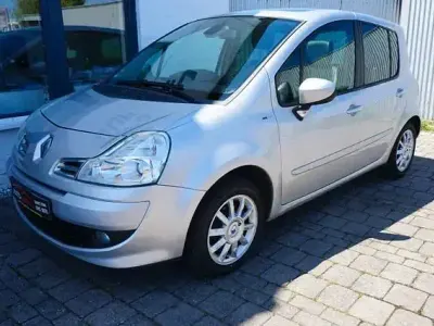 Gebraucht Renault Modus Night&Day 110 PS (80 kW) 2012 Silber Van / Kleinbus