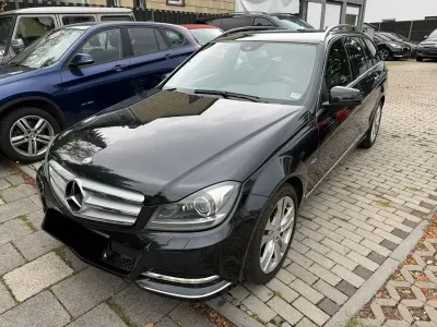 Gebraucht Mercedes C220 170 PS (125 kW) 2012 Schwarz Kombi