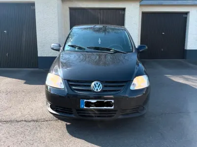 Gebraucht VW Polo 54 PS (39 kW) 2009 Schwarz Kleinwagen