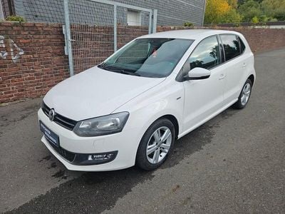 Gebraucht VW Polo Life 69 PS (50 kW) 2014 Weiß Kleinwagen