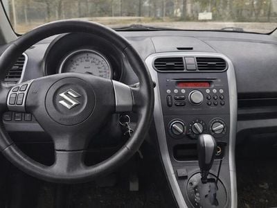 Grau Gebraucht 2009 Suzuki Splash Kleinwagen | 3.500 € (Fairer Preis)