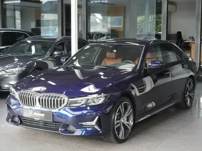 Gebraucht BMW 330 Shadowline 286 PS (210 kW) 2022 Blau metallic