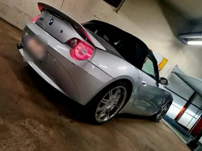 Gebraucht BMW Z4 170 PS (125 kW) 2004 Silber Cabrio