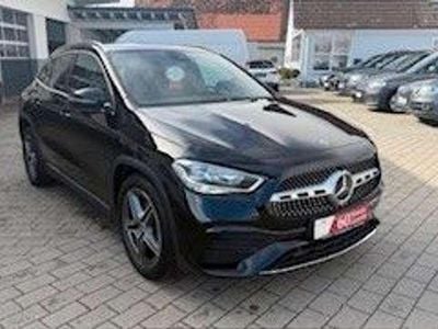 Gebraucht Mercedes GLA200 Business 150 PS (110 kW) 2022 Nachtschwarz SUV