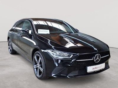 Gebraucht Mercedes CLA250e Shooting Brake Progressive 160 PS (117 kW) 2022 Nachtschwarz Kombi