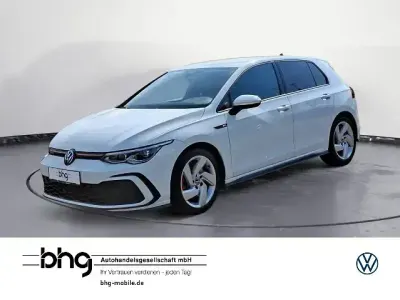 Gebraucht VW Golf VIII GTI 245 PS (180 kW) 2023 Pure white Limousine