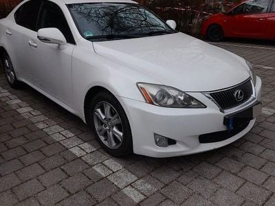 Gebraucht Lexus IS250 208 PS (152 kW) 2010 Weiß Limousine