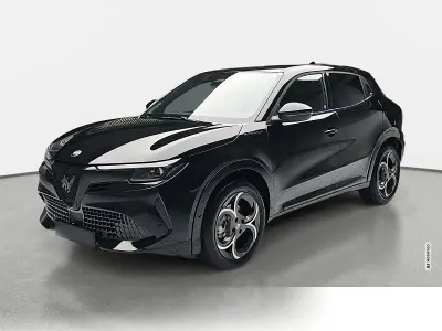 Neu Alfa Romeo Junior Edizione Speciale 114 kW (156 PS) 2026 Schwarz SUV