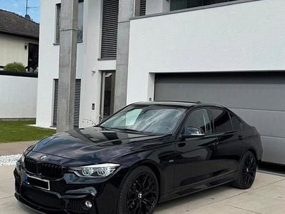 Używany BMW 320 190 KM (139 kW) 2016 Czarny Sedan/Limuzyna