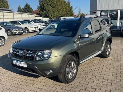 Gebraucht Dacia Duster Celebration 109 PS (80 kW) 2015 Olive grey SUV