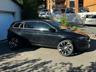 Gebraucht Fiat Tipo S 120 PS (88 kW) 2019 Schwarz Kombi