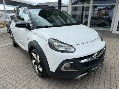 Gebraucht Opel Adam Rocks Rocks 116 PS (85 kW) 2014 Weiß Kleinwagen