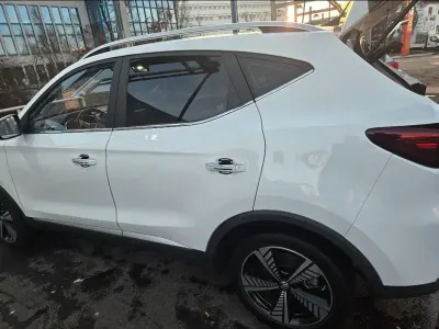 Gebraucht MG ZS Comfort 105 kW (143 PS) 2021 Weiß SUV