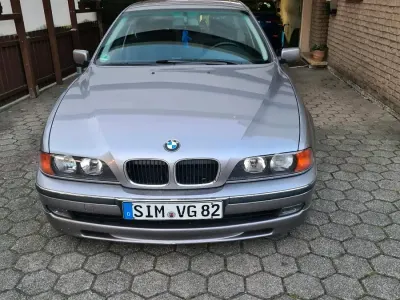 Gebraucht BMW 520 150 PS (110 kW) 1997 Silber Limousine