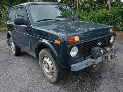 Gebraucht Lada niva 83 PS (61 kW) 2016 SUV