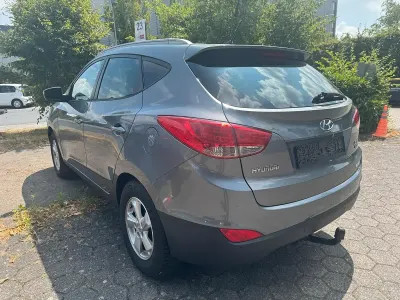 Gebraucht Hyundai ix35 184 PS (135 kW) 2013 Grau SUV