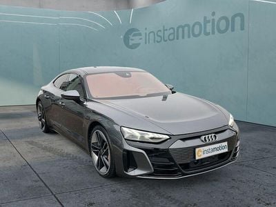 Grau Gebraucht 2021 Audi e-tron GT quattro Limousine | 74.490 € (Teuer)