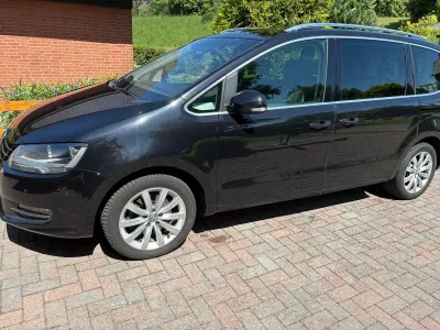 Gebraucht VW Sharan Highline 140 PS (102 kW) 2012 Schwarz Van / Kleinbus