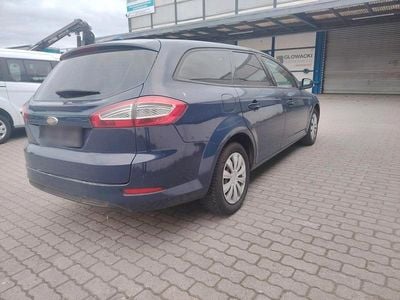 Usata Ford Mondeo 140 CV (102 kW) 2010 Blu Station wagon