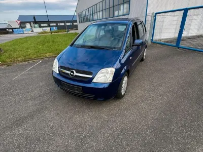 Używany Opel Meriva 101 KM (74 kW) 2003 Niebieski Minivan