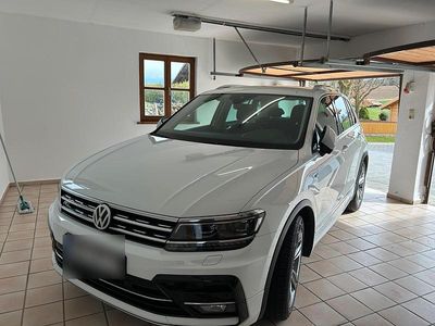 Gebraucht VW Tiguan R-line 150 PS (110 kW) 2018 Weiß SUV