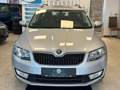 Gebraucht Skoda Octavia Ambition 110 PS (80 kW) 2016 Silber Kleinwagen