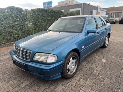 Mercedes C180
