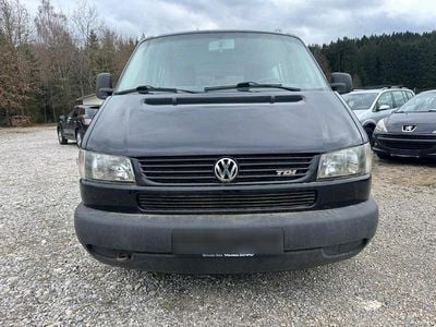 Gebraucht VW T4 102 PS (75 kW) 1999 Schwarz Van