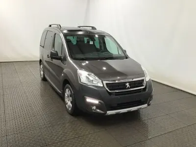 Gebraucht Peugeot Partner 110 PS (80 kW) 2017 Van / Kleinbus