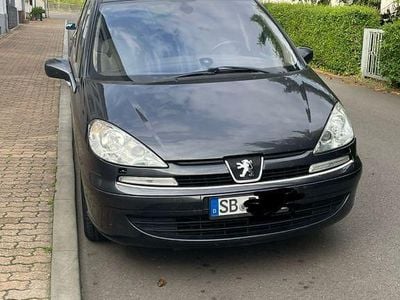 Peugeot 807