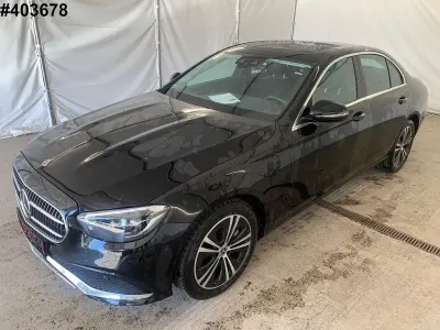 Gebraucht Mercedes E400 Avantgarde 330 PS (242 kW) 2022 Schwarz Limousine