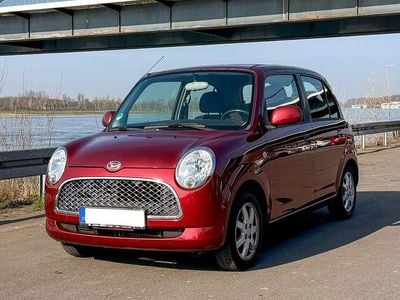 Gebraucht Daihatsu Trevis 58 PS (42 kW) 2007 Rot Kleinwagen
