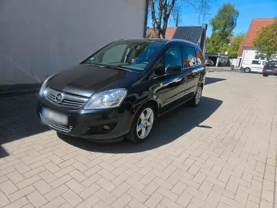 Brugt Opel Zafira 125 HK (91 kW) 2013 Sort MPV