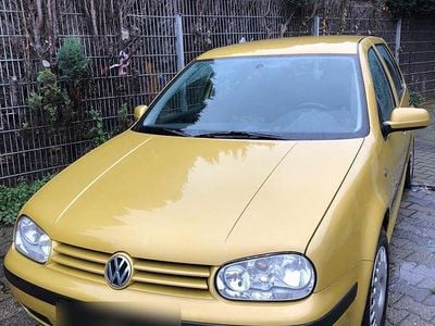 VW Golf III