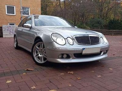 Grau Gebraucht 2006 Mercedes 320 Limousine | 8.500 €
