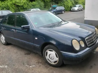 Gebraucht Mercedes E200