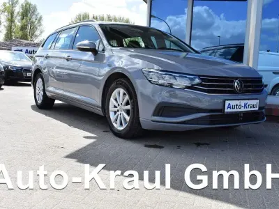 Gebraucht VW Passat Business 150 PS (110 kW) 2023 Grau Kombi