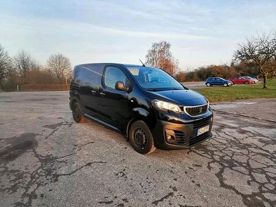 Gebraucht Peugeot Expert 136 PS (100 kW) 2019 Schwarz Van