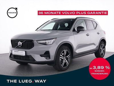 Gebraucht Volvo XC40 Plus 128 PS (94 kW) 2023 Vapour grey / metallic SUV