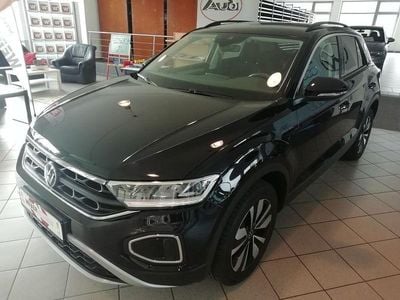 Second-hand VW T-Roc Move 116 CP (85 kW) 2023 Negru SUV