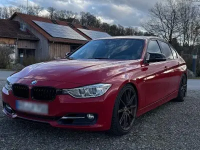Brugt BMW 328 Sport Line 245 HK (180 kW) 2011 Rød Sedan