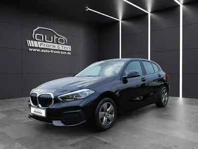 Gebraucht BMW 118 Advantage 420 PS (308 kW) 2023 Schwarz Kleinwagen