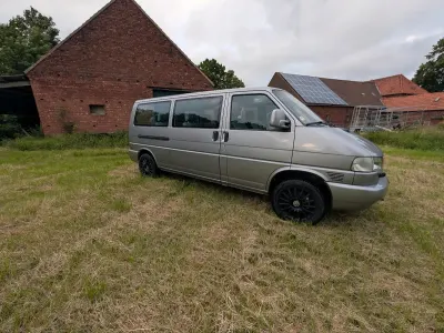 Gebraucht VW T4 102 PS (75 kW) 1998 Grau Van