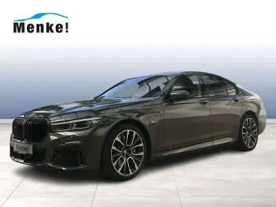 Gebraucht BMW 745e M Sport 286 PS (210 kW) 2021 Silber Limousine