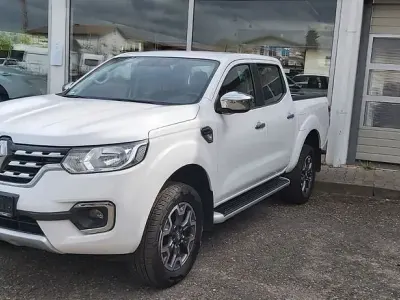 Gebraucht Renault Alaskan